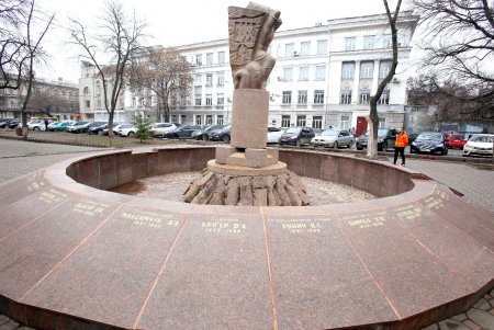 Облик Александровского проспекта в ближайшее время преобразится (фоторепортаж) 