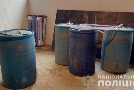 В Беляевке полиция обнаружила безакцизный товар в двух частных домах и трех магазинах (фото, видео) 