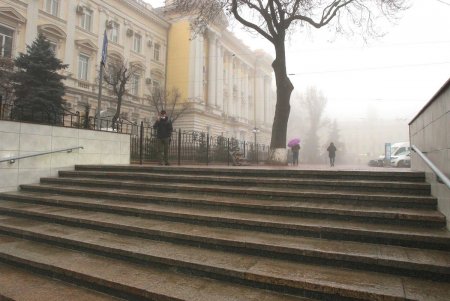 Отремонтированный подземный переход у железнодорожного вокзала (фоторепортаж)