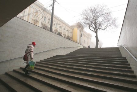 Отремонтированный подземный переход у железнодорожного вокзала (фоторепортаж)