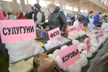 Предновогодний Привоз (фоторепортаж) 