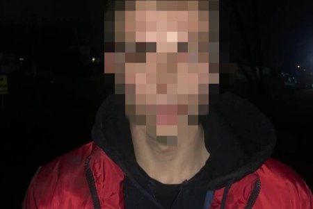 Пьяный водитель с контрабандными сигаретами пытался скрыться от полиции на поселке Котовского