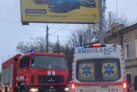 На Молдаванке произошло лобовое столкновение двух автомобилей (обновлено, фото)