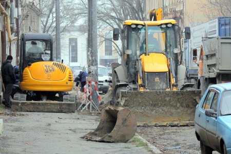 Старт реконструкции Деволановского спуска (фоторепортаж)