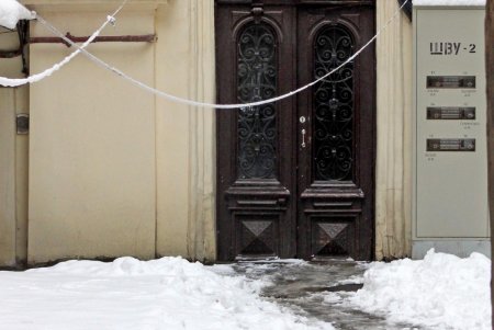 В Одессе выпал первый снег (фоторепортаж)