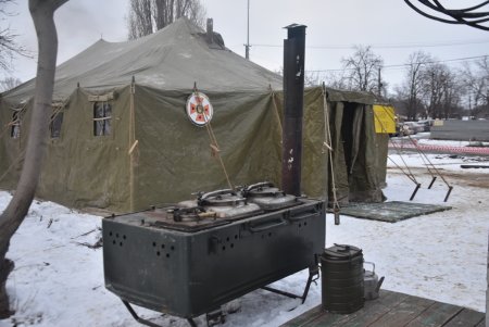 На поселке Котовского открыли мобильный пункт обогрева (фото)