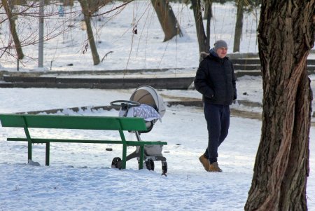 В Дюковский сад пришла оттепель (фоторепортаж) 