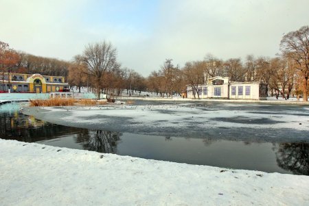 В Дюковский сад пришла оттепель (фоторепортаж) 
