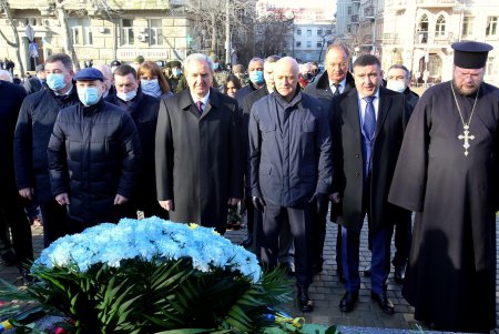Одесситы отмечают День Соборности Украины (фоторепортаж)