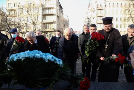 «Наша сила в единении», - мэр Одессы на церемонии возложения цветов по случаю Дня Соборности Украины (фото)