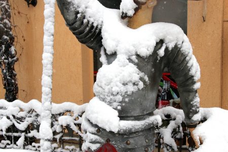 Сильнейший за последние годы снежный шторм в Одессе (фоторепортаж)
