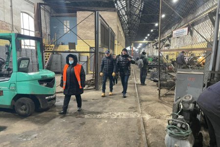 В мастерских КП «Одесгорэлектротранс» восстанавливают вышедшие из строя вагоны (фото)
