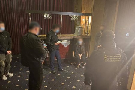 За незаконную организацию азартных игр предстанут перед судом семь человек (фото)