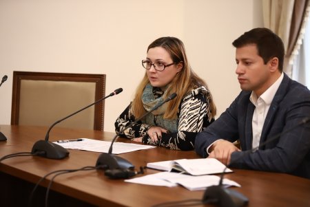 Мэр Одессы Геннадий Труханов встретился с представителями гаражных кооперативов «Чайка», «Вираж» и «Сокол» (фото)