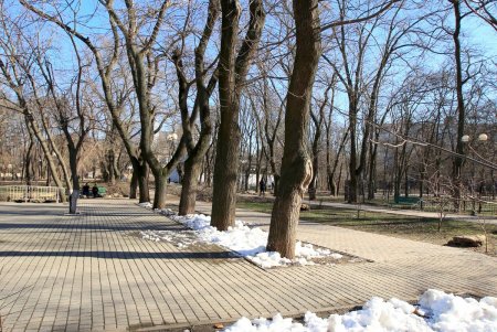 Место для прогулок – парк Космонавтов (фоторепортаж)