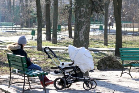 Место для прогулок – парк Космонавтов (фоторепортаж)