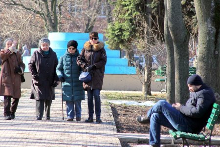 Место для прогулок – парк Космонавтов (фоторепортаж)
