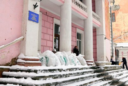 Одессу снова накрыло белой пеленой (фоторепортаж)