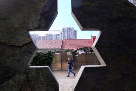 На месте артиллерийских складов ведется подготовка создания сквера-мемориала «Против забвения» (фоторепортаж)