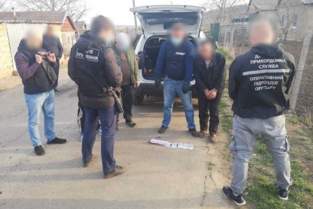 Организатора нелегального канала переправки людей в Молдову осудили на 7,5 лет