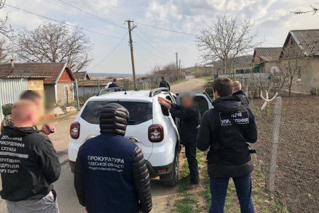 Организатора нелегального канала переправки людей в Молдову осудили на 7,5 лет