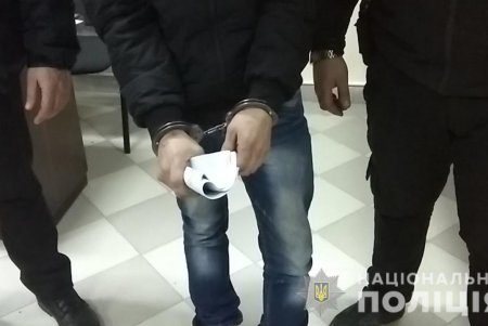 Молодой житель Березовского района вломился в дом 74-летней односельчанки, сломал ей нос и изнасиловал (фото, видео)