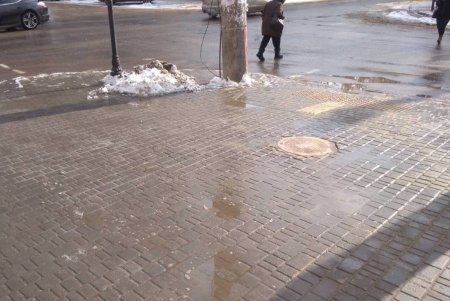 Коммунальщики оперативно избавили Одессу от последствий Южного циклона (фото, видео) 