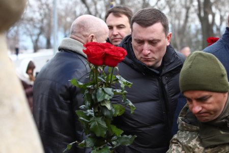 Одесситы возложили цветы к памятнику воинам-интернационалистам (фото)