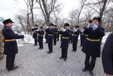 Одесситы возложили цветы к памятнику воинам-интернационалистам (фото)