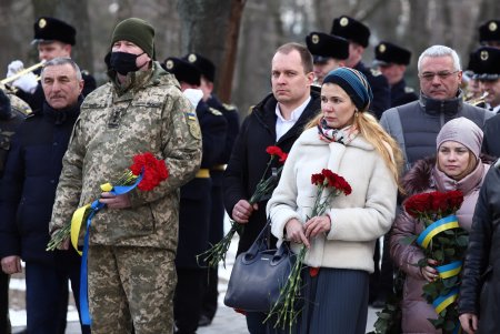 Одесситы возложили цветы к памятнику воинам-интернационалистам (фото)