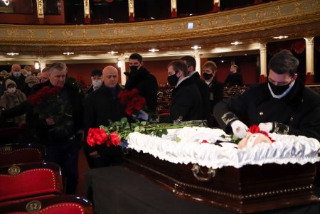 В Одессе простились с оперным певцом и народным артистом Анатолием Бойко (фото)
