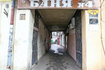 Асташкина - улица армейских складов, красных фонарей, и место убийства криминального авторитета (фоторепортаж)
