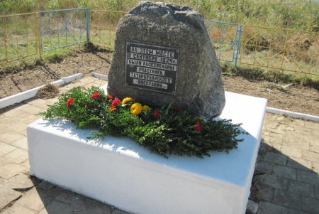 За состоянием памятников в Татарбунарах будут следить общественные инспекторы (фото)