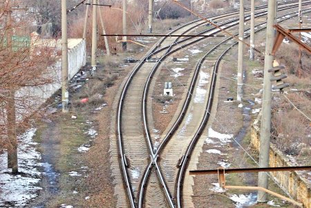 Действует запрет на движение грузового транспорта по Ивановскому мосту (фоторепортаж)