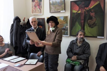 Одесским художникам-юбилярам вручили награды за достижения и вклад в развитие искусства (фото)