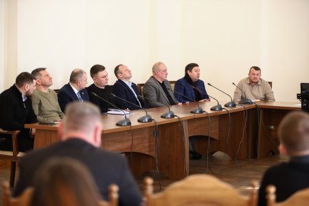 Мэр Одессы провел совещание с руководителями Нацполиции и частных охранных структур по взаимодействию для повышения уровня безопасности на дорогах (фото, видео)