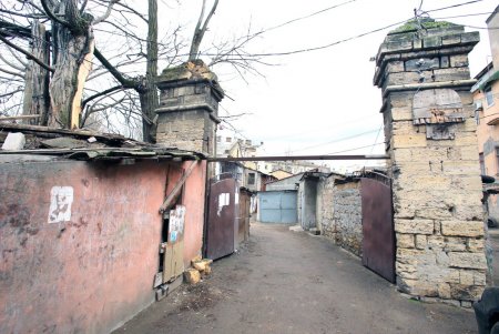 Утесова – улица, где родился легендарный артист (фоторепортаж)