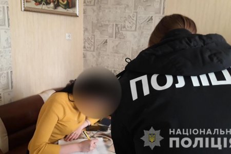 Затолкал в авто, вывез в леспосадку и угрожал ножом: отвергнутый поклонник похитил 23-летнюю жительницу Измаила (фото, видео)