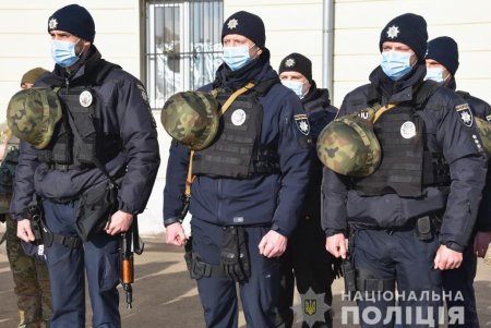 35 бойцов одесского батальона полиции «Шторм» отправились в зону ООС (фото)