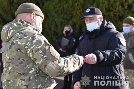 35 бойцов одесского батальона полиции «Шторм» отправились в зону ООС (фото)