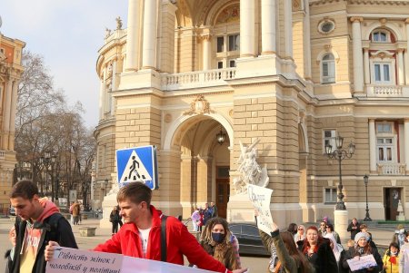 В Одессе в честь 8 Марта прошел Марш женщин (фоторепортаж)