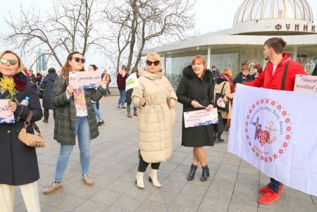 В Одессе в честь 8 Марта прошел Марш женщин (фоторепортаж)