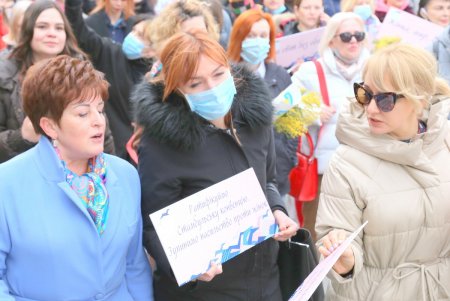 В Одессе в честь 8 Марта прошел Марш женщин (фоторепортаж)