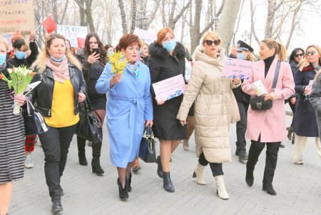 В Одессе в честь 8 Марта прошел Марш женщин (фоторепортаж)