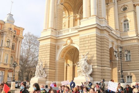 В Одессе в честь 8 Марта прошел Марш женщин (фоторепортаж)