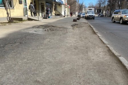 На улице Черняховского заменят дорожное покрытие, установят новые бордюры и остановочные комплексы (фото) 