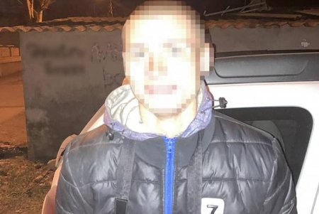 Выдали себя нервным поведением и нарушением ПДД: в двух районах города разоблачили нарколюбителей (фото)