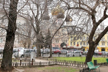 Сквер имени Пушкина – самый труднодоступный в городе (фоторепортаж)