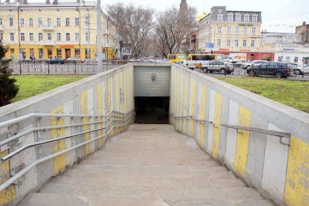 Сквер имени Пушкина – самый труднодоступный в городе (фоторепортаж)
