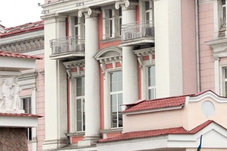 Таможенная: площадь, поменявшая за свою историю семь названий (фоторепортаж) 